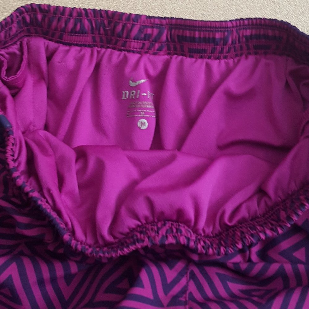 Nike Purple Geometric Athletic Shorts - Picture 6 of 7